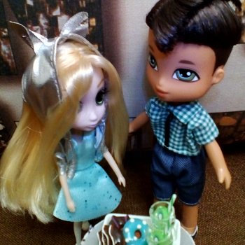 Они сами пишут свои истории: Гёкхан, Мирабель и Элли