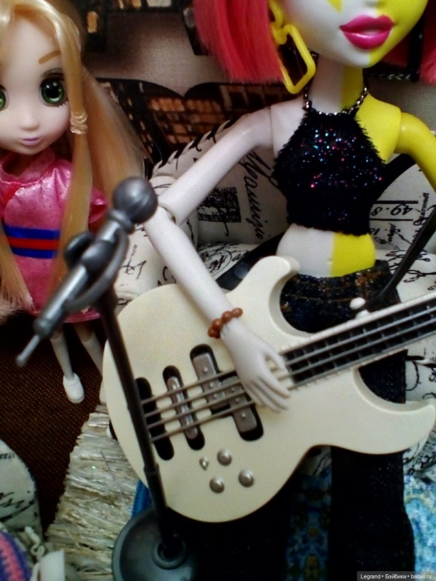 Они сами пишут свои истории: Эрмелин - продолжение музыкальной вечеринки