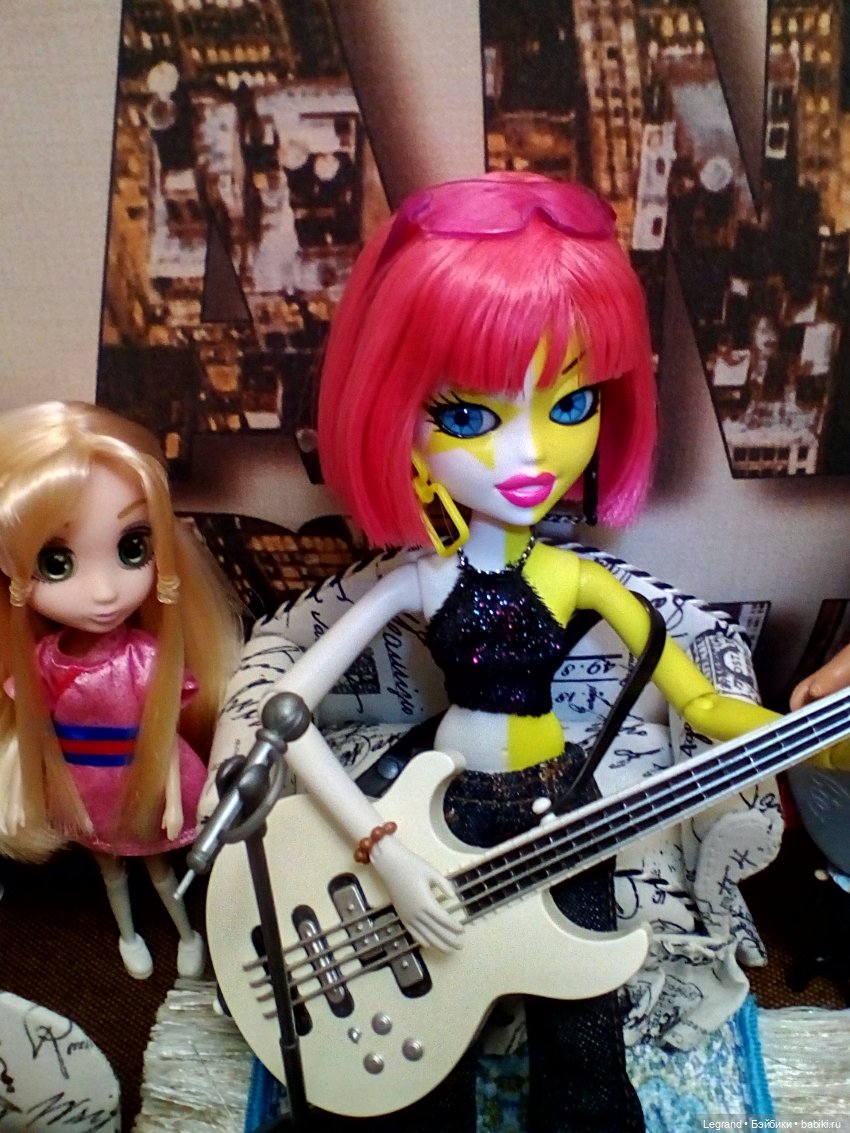 Они сами пишут свои истории: Эрмелин - продолжение музыкальной вечеринки