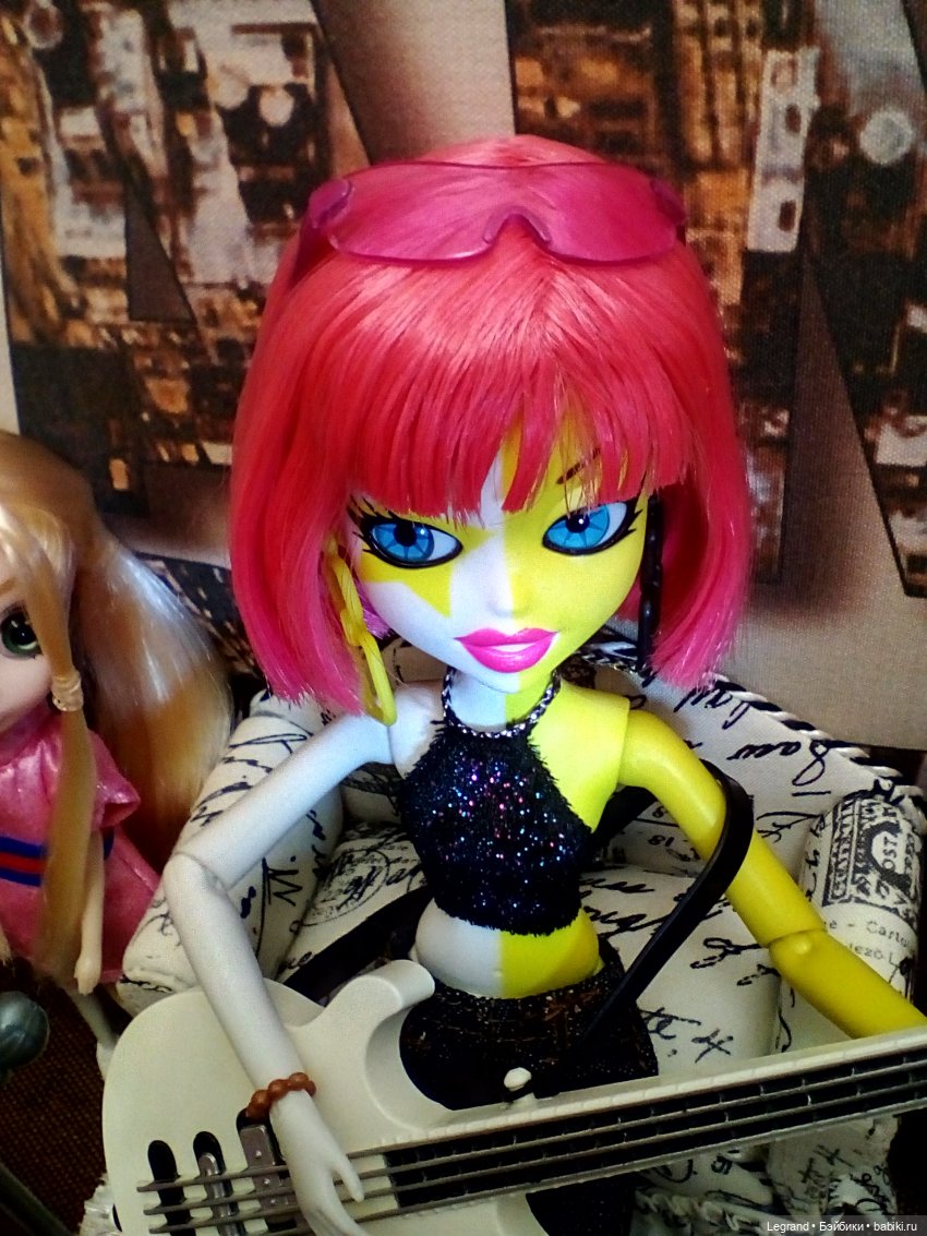 Они сами пишут свои истории: Эрмелин - продолжение музыкальной вечеринки