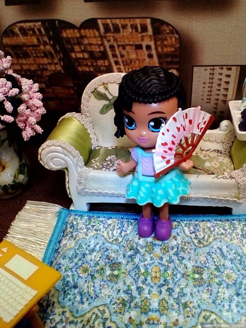 Лурения: из жизни девочек, маленьких и постарше - 1