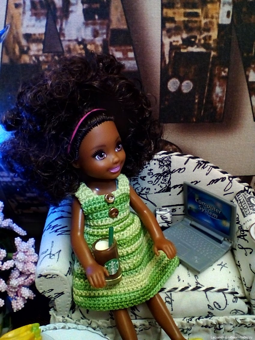 Лурения: из жизни девочек, маленьких и постарше - 1