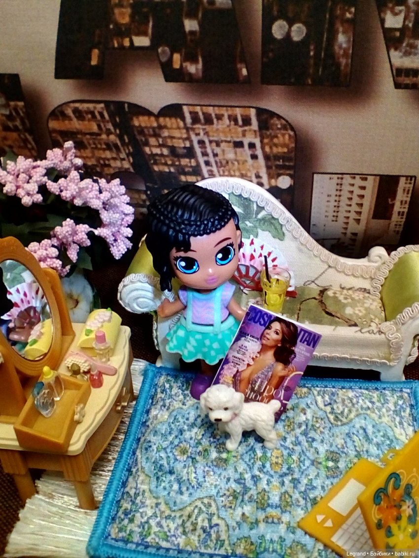 Лурения: из жизни девочек, маленьких и постарше - 1