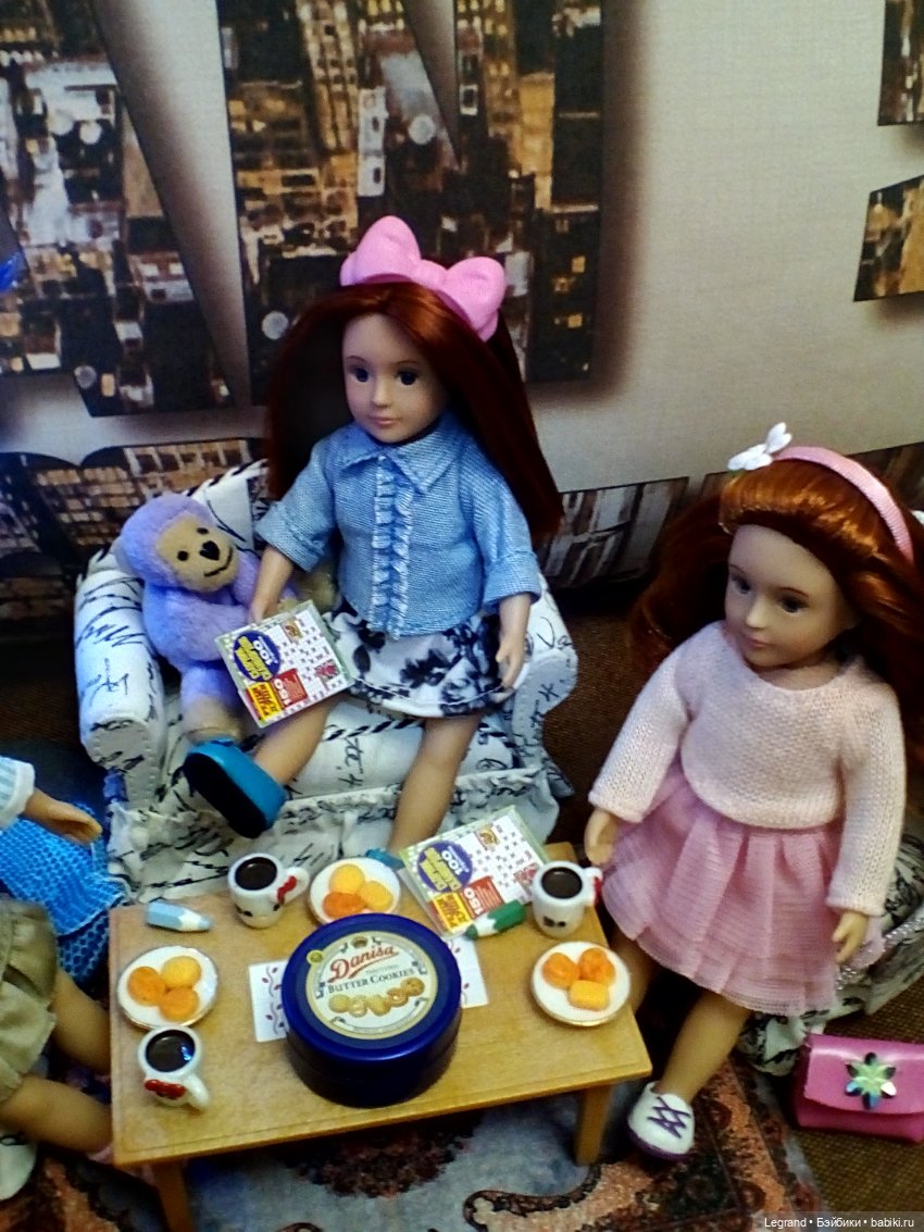 Лурения: из жизни девочек, маленьких и постарше - 2