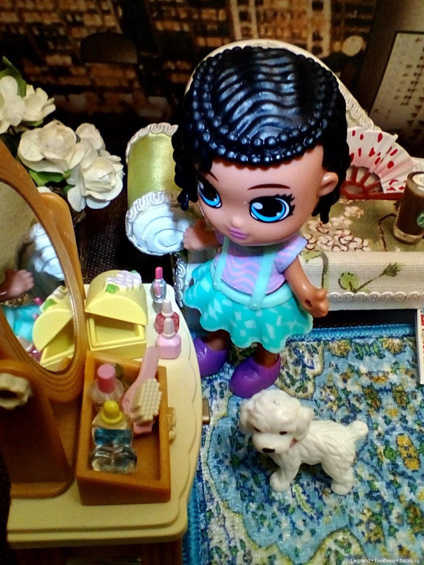 Лурения: из жизни девочек, маленьких и постарше - 2