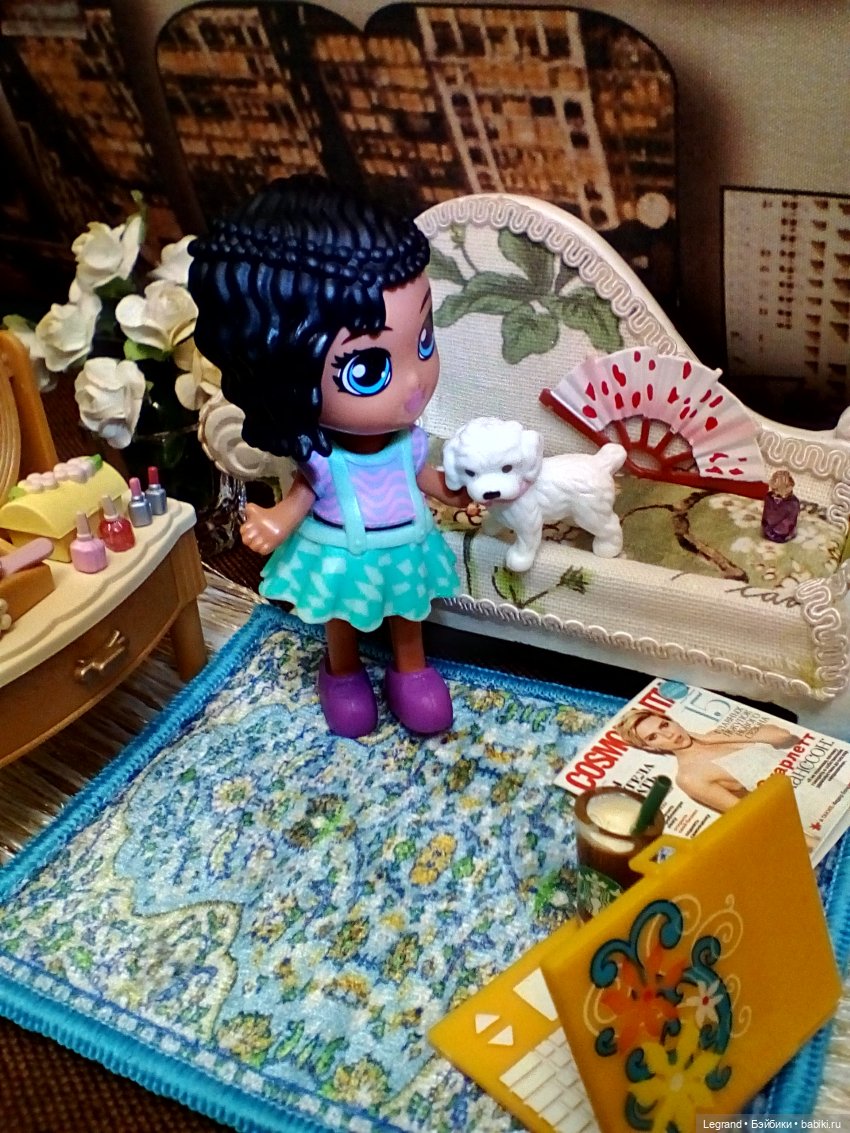 Лурения: из жизни девочек, маленьких и постарше - 2