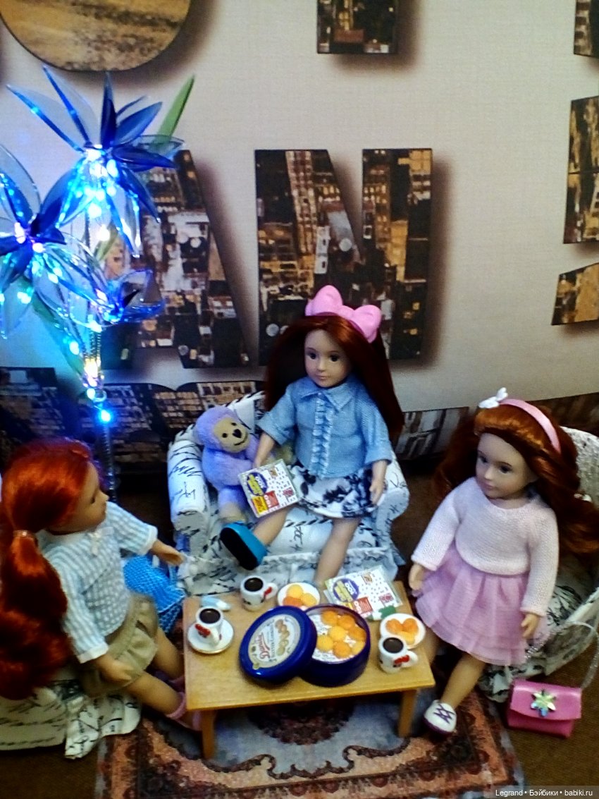 Лурения: из жизни девочек, маленьких и постарше - 2