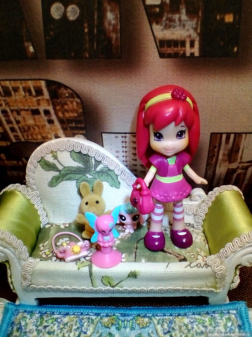 Лурения: из жизни девочек, маленьких и постарше - 3