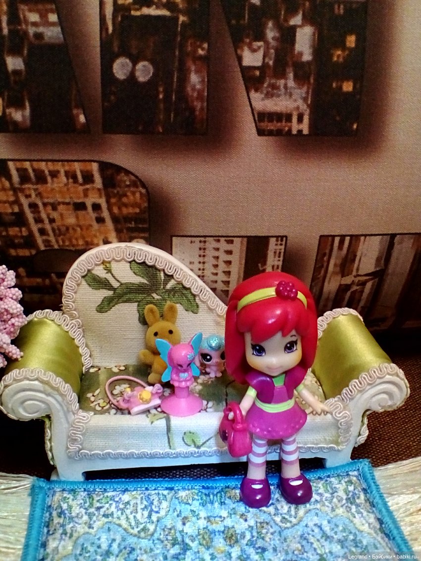 Лурения: из жизни девочек, маленьких и постарше - 3