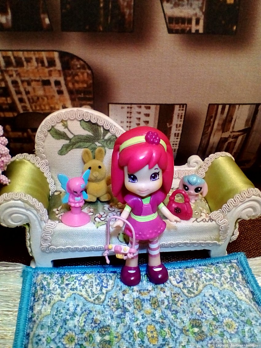 Лурения: из жизни девочек, маленьких и постарше - 3