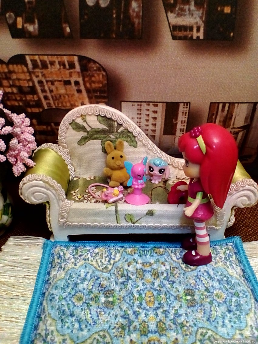 Лурения: из жизни девочек, маленьких и постарше - 3