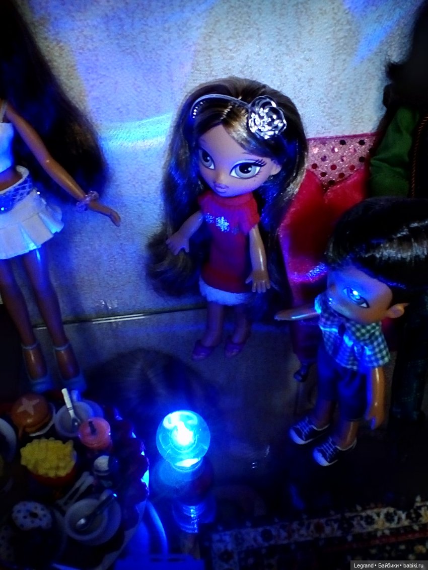 Они сами пишут свои истории: Ясмин