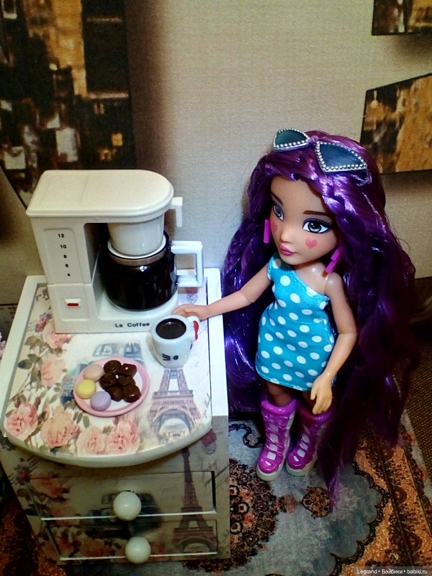 Лурения: из жизни девочек, маленьких и постарше - 4