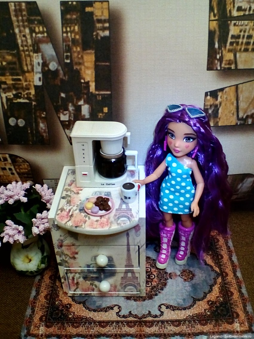 Лурения: из жизни девочек, маленьких и постарше - 4