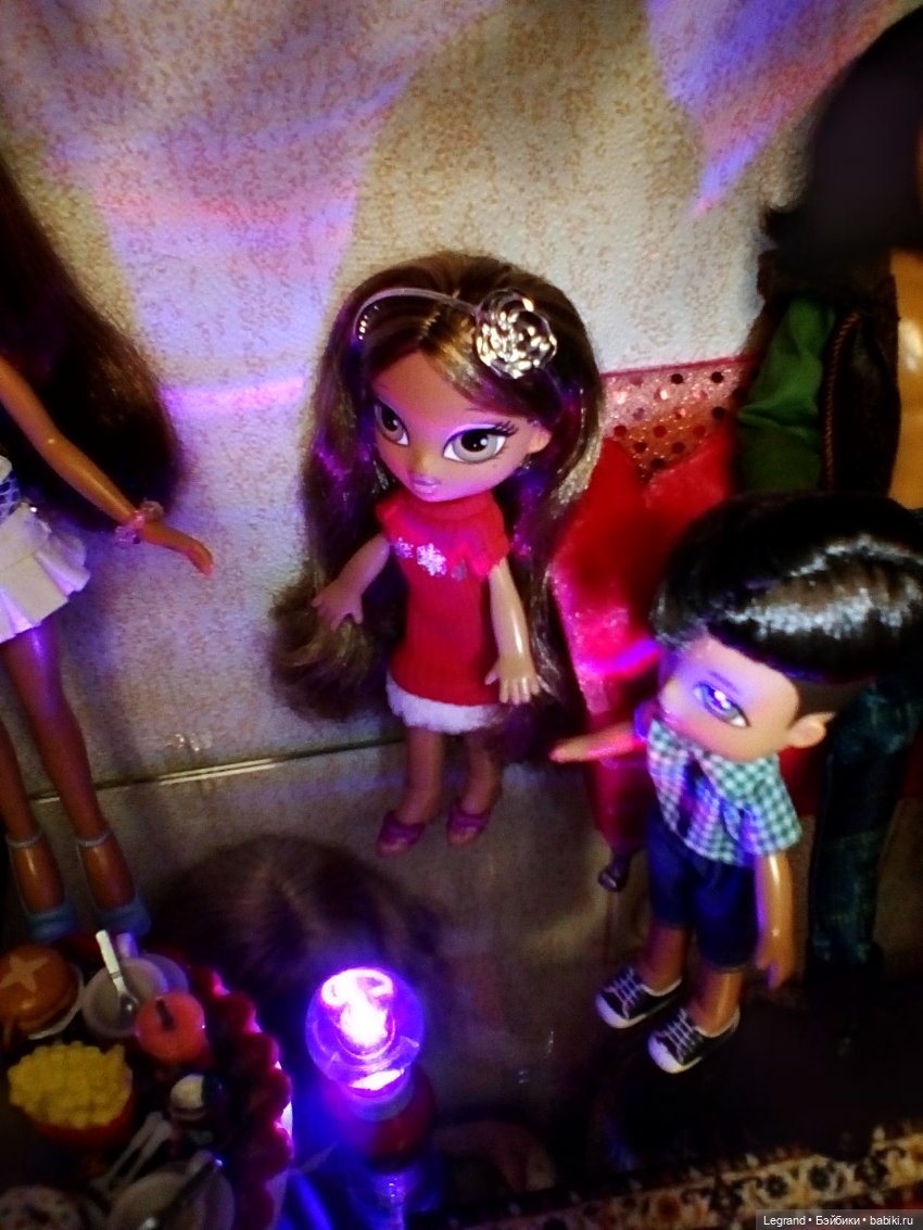 Они сами пишут свои истории: Ясмин