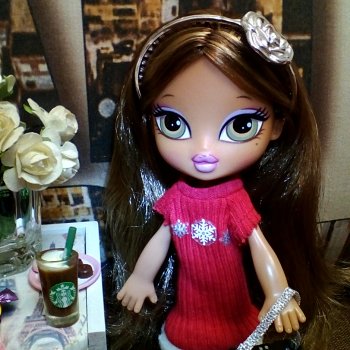 Они сами пишут свои истории: Ясмин