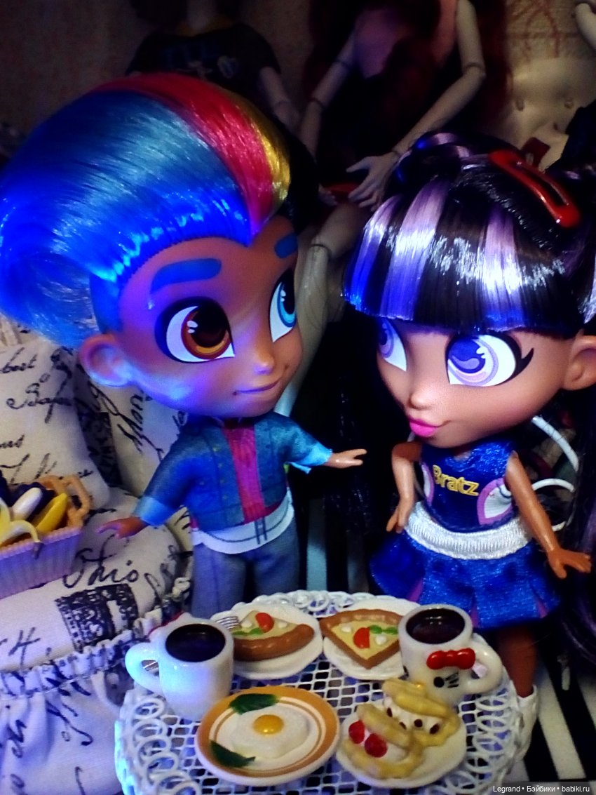 Новенькие в Лурении: Грег и Неслихан