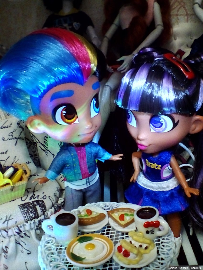 Новенькие в Лурении: Грег и Неслихан