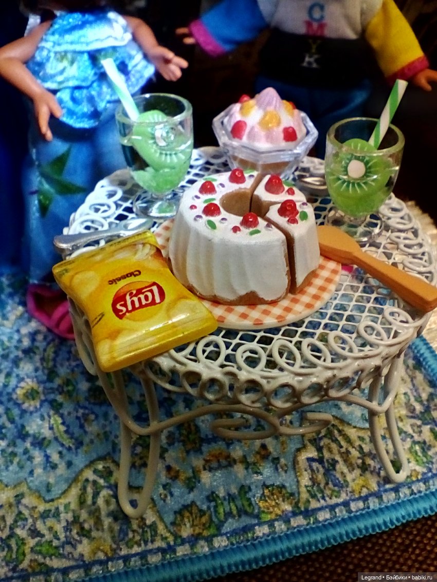 Новенькие в Лурении: брат Грега и другие. Часть первая