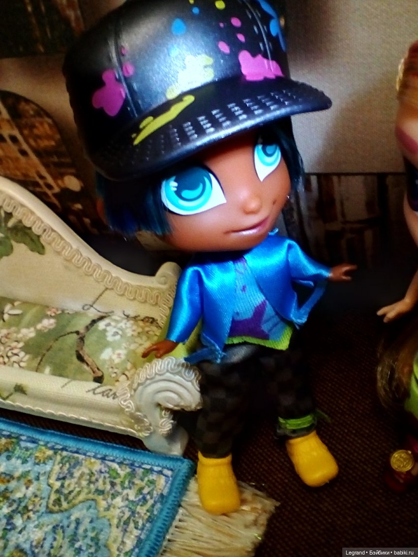 Новенькие в Лурении: приезд Логана (фото 6)