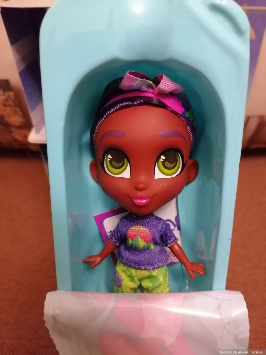 Новенькие в Лурении: распаковка редкой Hairdorables Kali