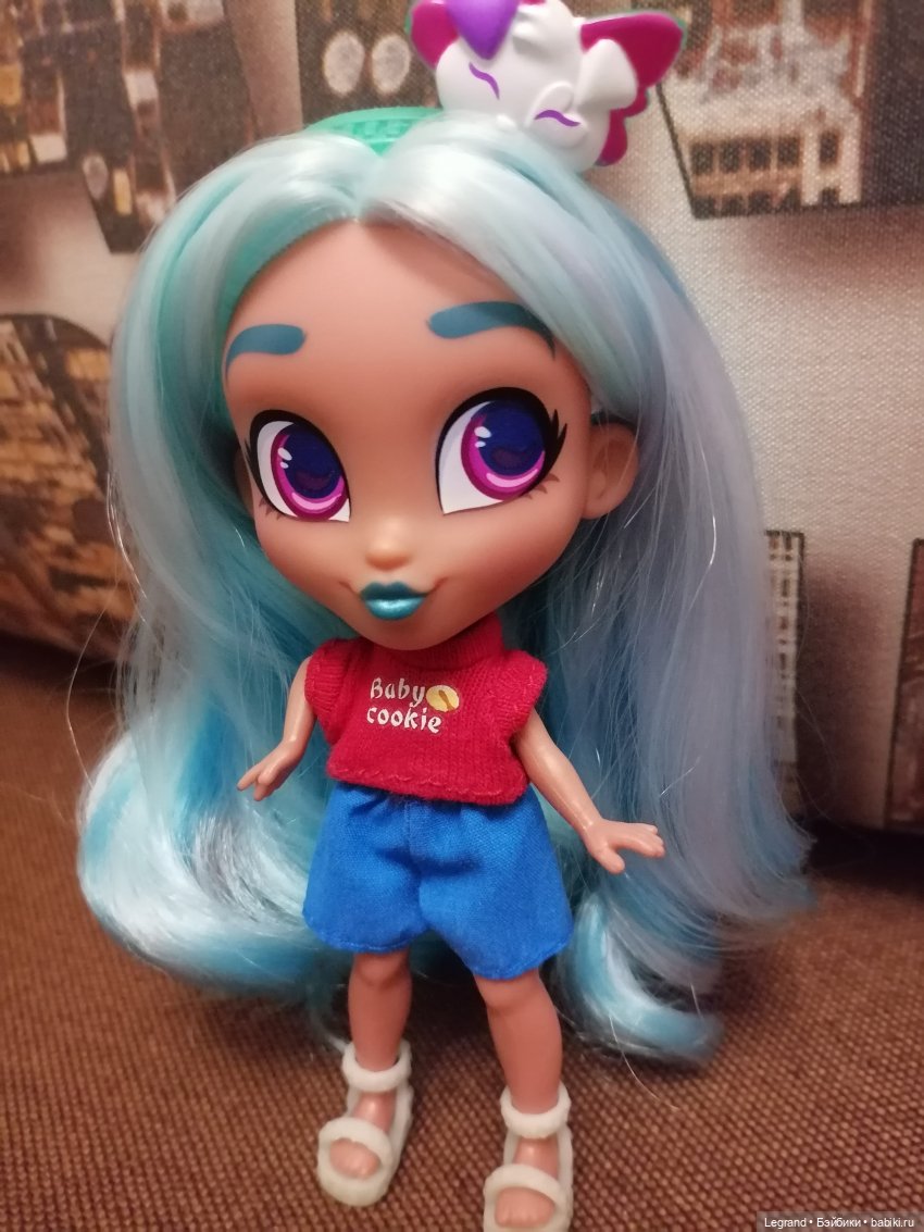 Они сами пишут свои истории: О переселении в Лурению Hairdorables