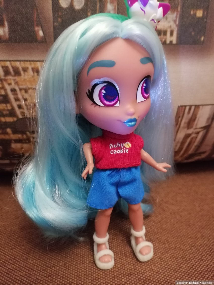 Они сами пишут свои истории: О переселении в Лурению Hairdorables