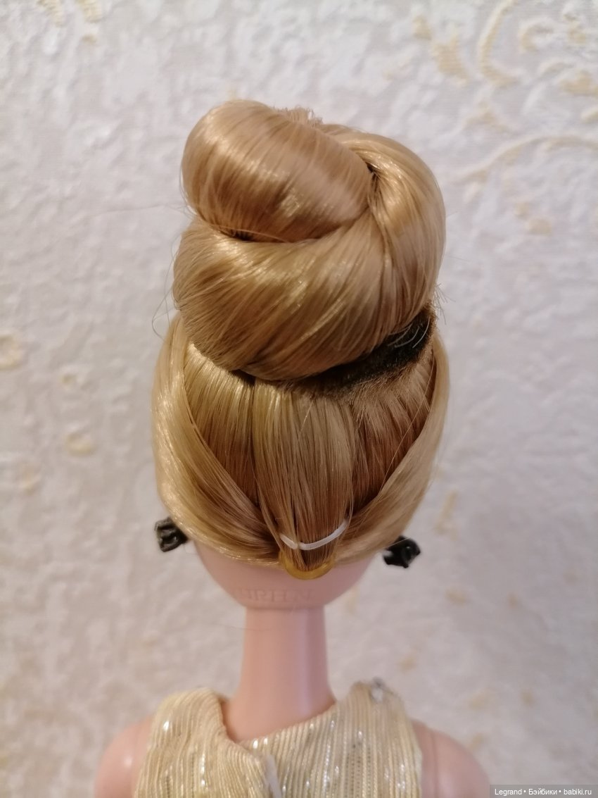 Эта утончённая и неприступная красота