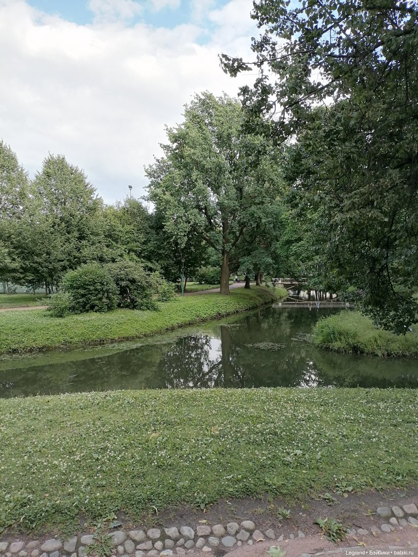Петербург. Таврический сад, Парадный квартал