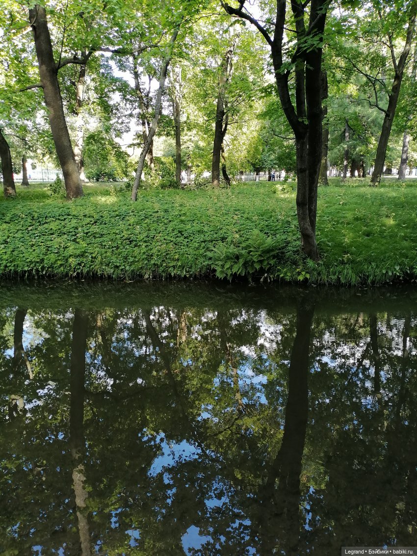 Петербург. Таврический сад, Парадный квартал