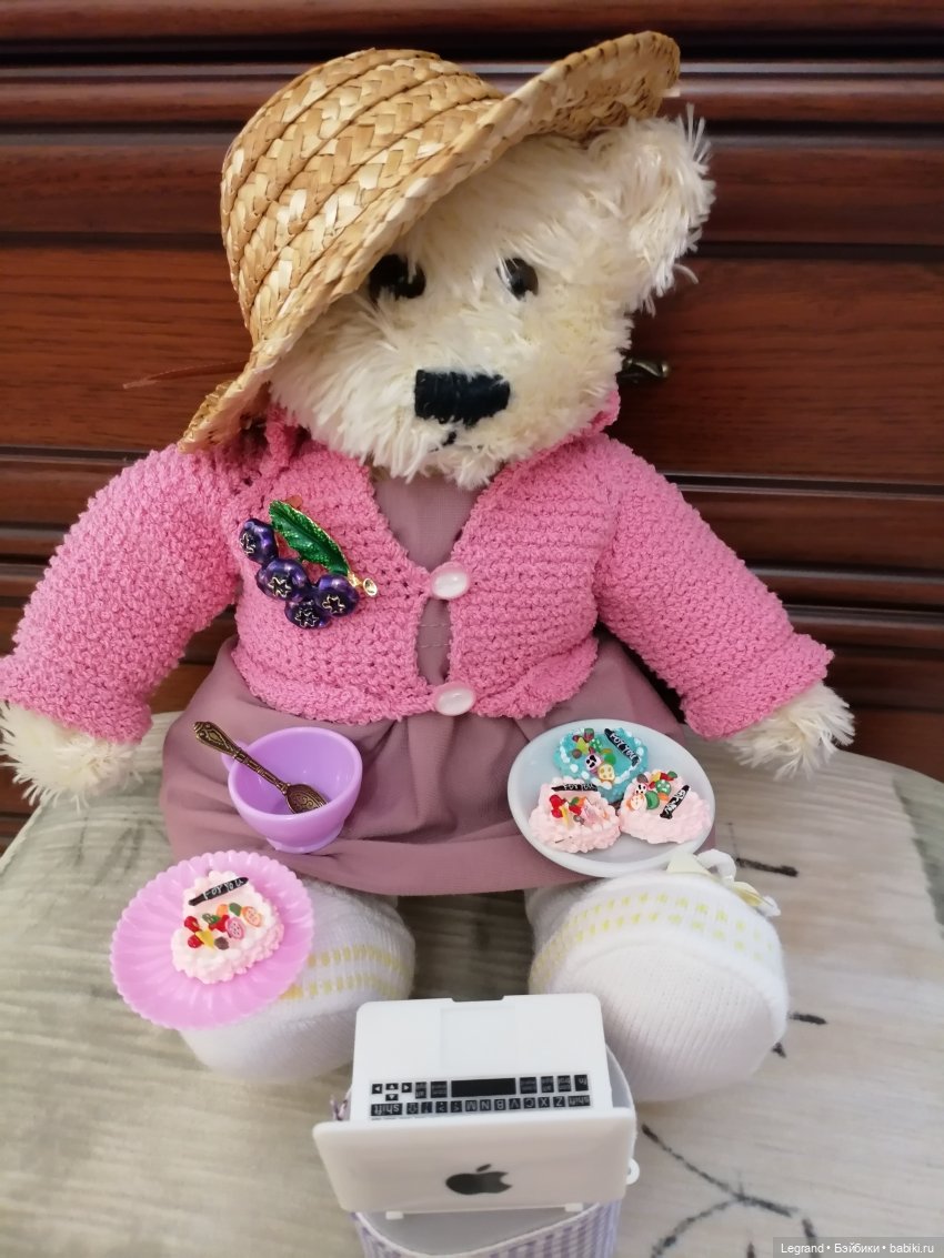 Пембе в новом образе — Плюшевые мишки и игрушки (Teddy Bear): винтаж