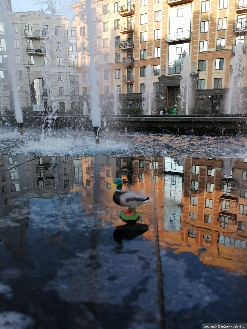 Селезень на прогулке — Интересные игрушки и фигурки (разное): редкие