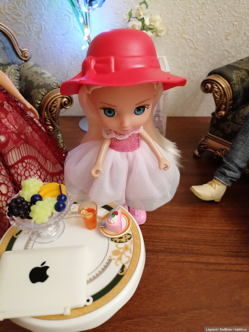 Они сами пишут свои истории: Лёгкий побочный эффект