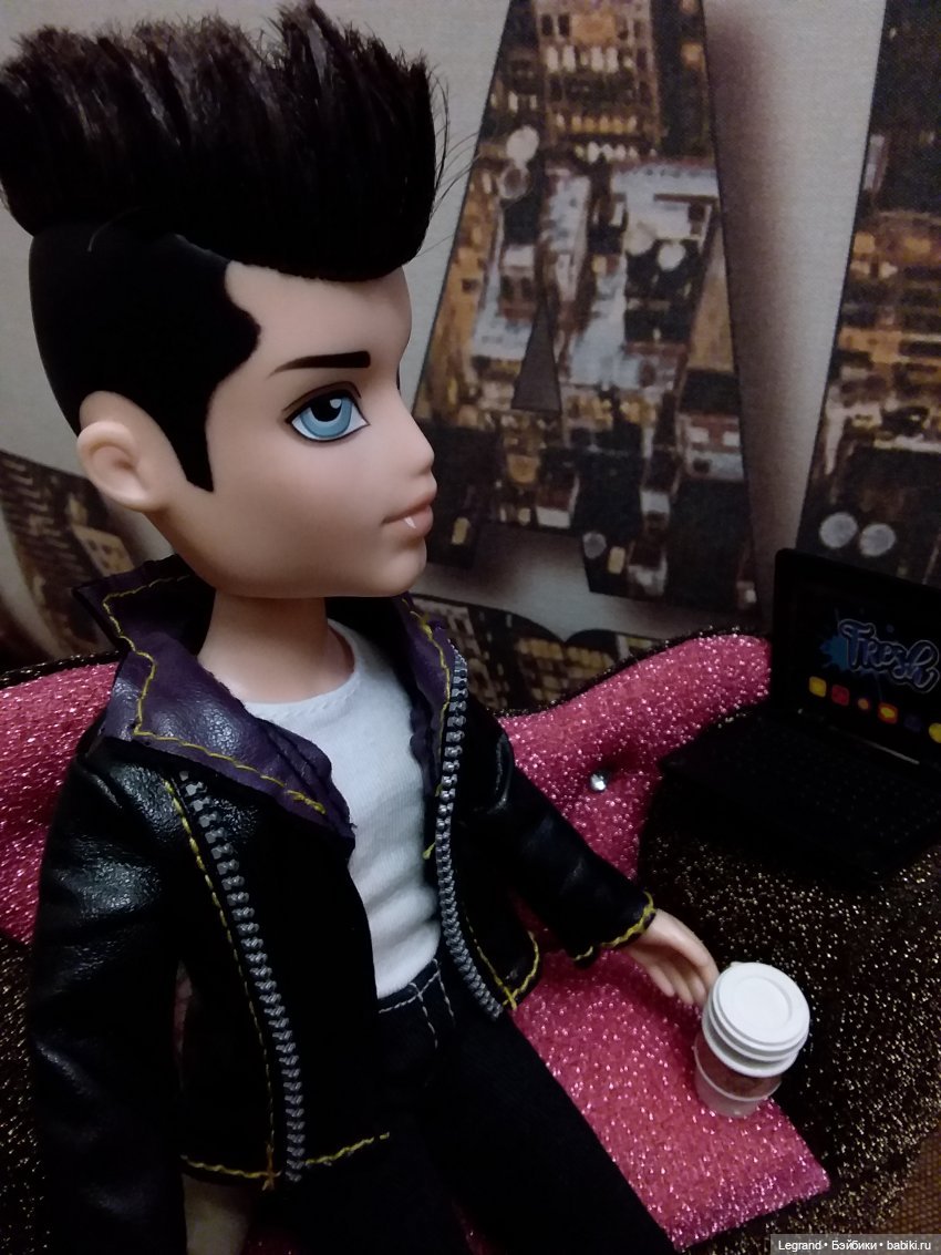 А ты придёшь, когда зарядит дождь... Стихи Лестата (фото 9)