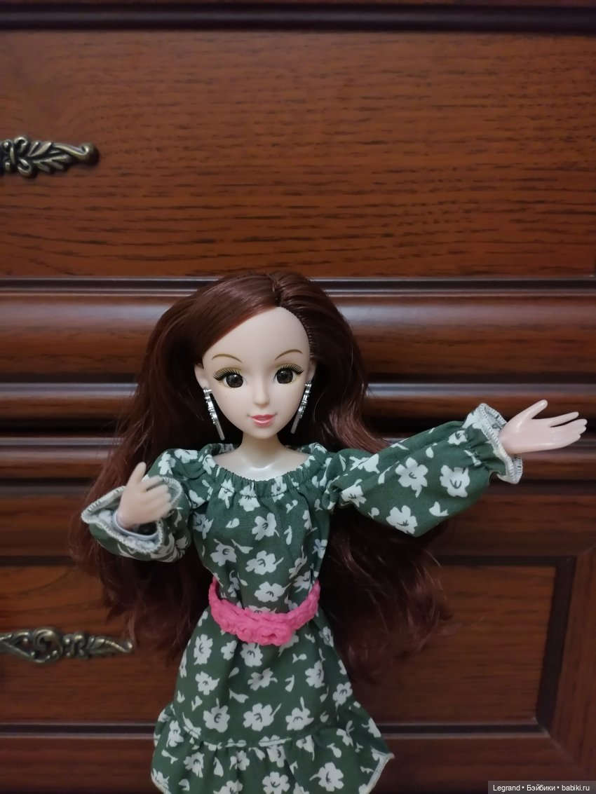 Они сами пишут свои истории: О Мышке, клубнике и не только