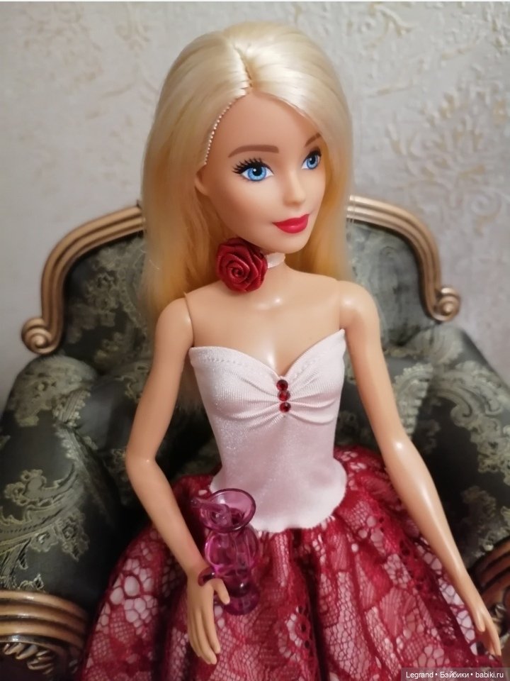 Они сами пишут свои истории: О Мышке, клубнике и не только