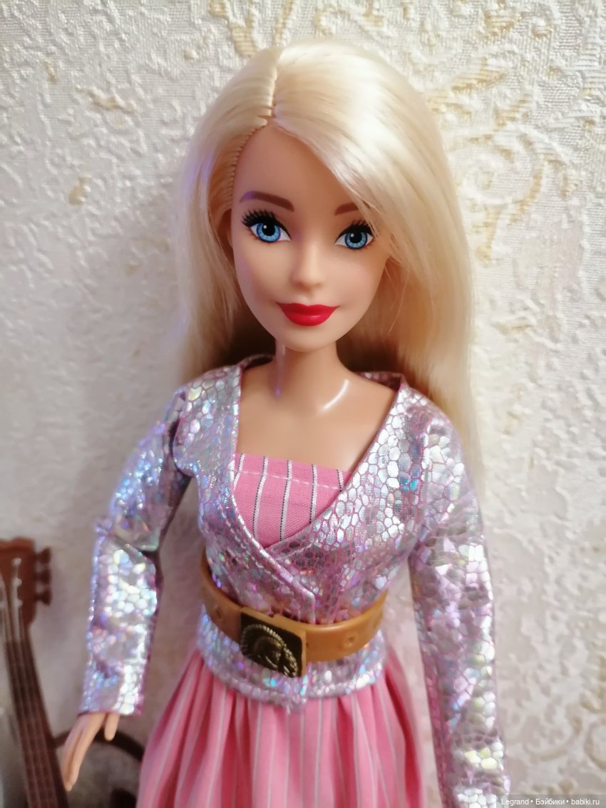 Они сами пишут свои истории: О Мышке, клубнике и не только