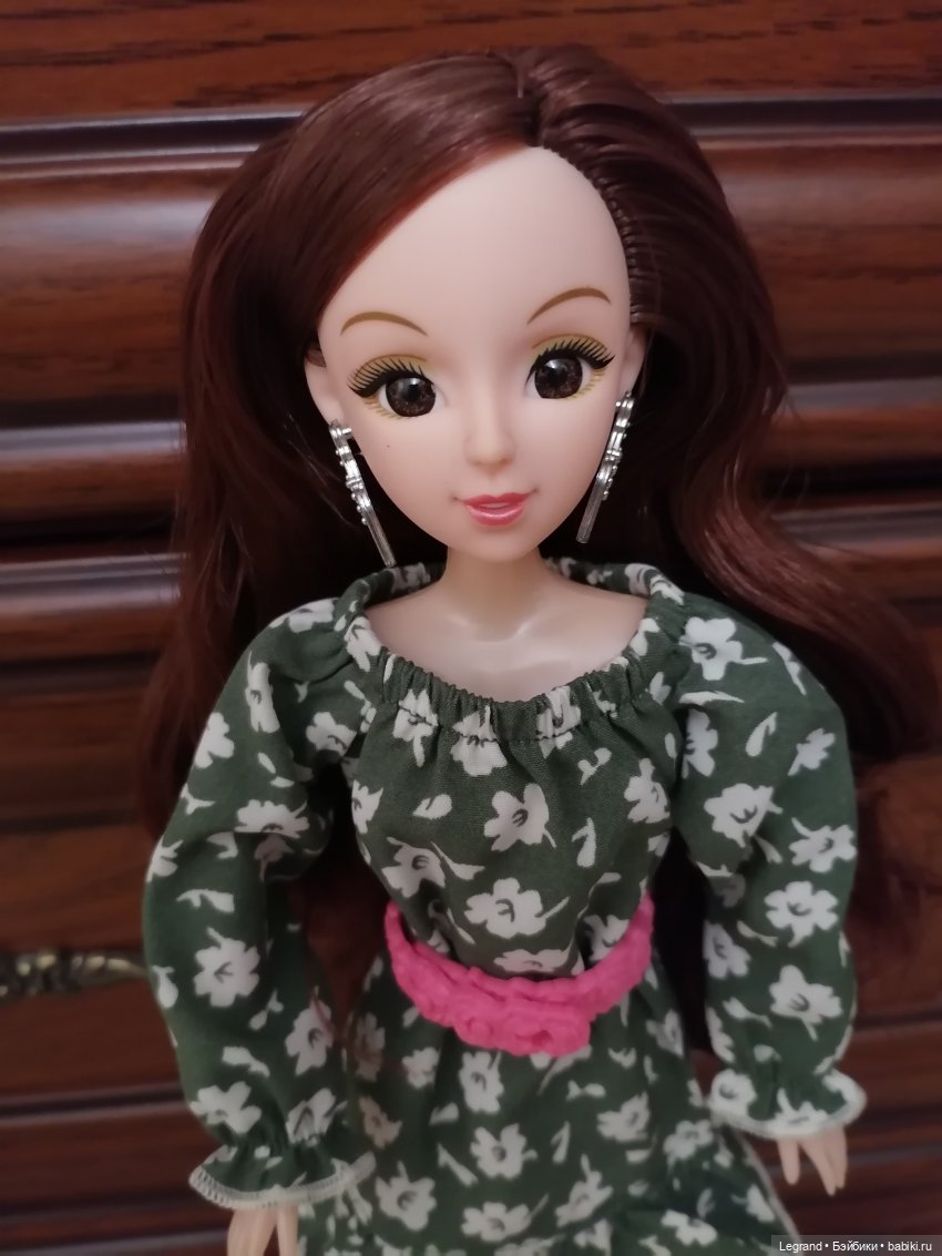 Они сами пишут свои истории: О Мышке, клубнике и не только