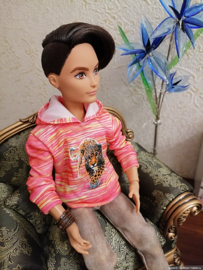 Они сами пишут свои истории: О Мышке, клубнике и не только