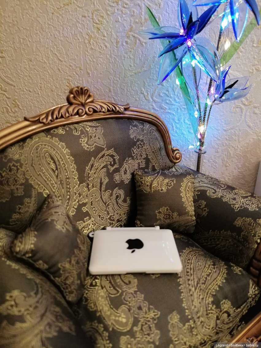 Они сами пишут свои истории: Жак-Анж и Айше