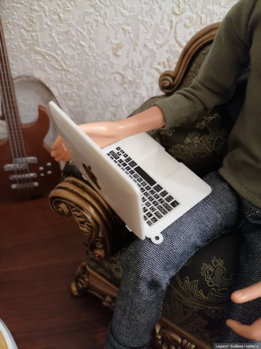 Они сами пишут свои истории: Жерар и Жак-Анж (фото 8)