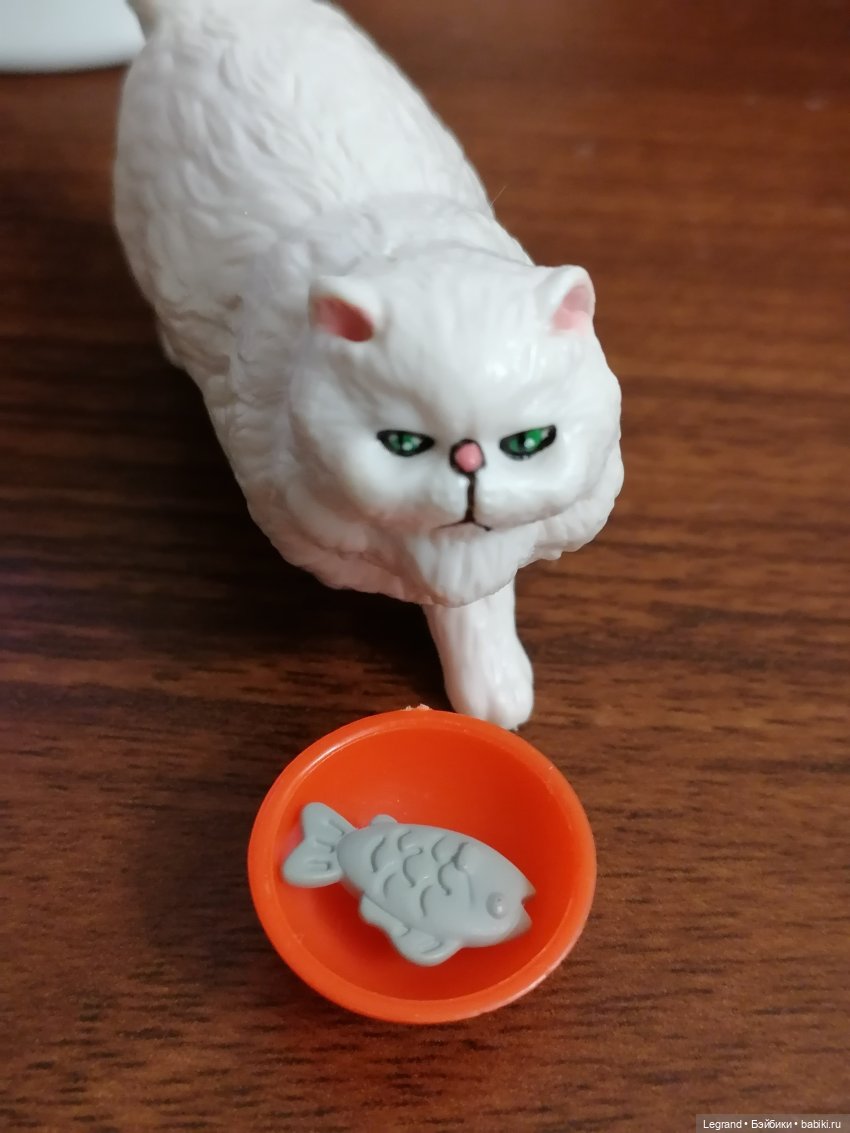 Лурения: кошки на вилле — Интересные игрушки и фигурки (разное): редкие (фото 6)