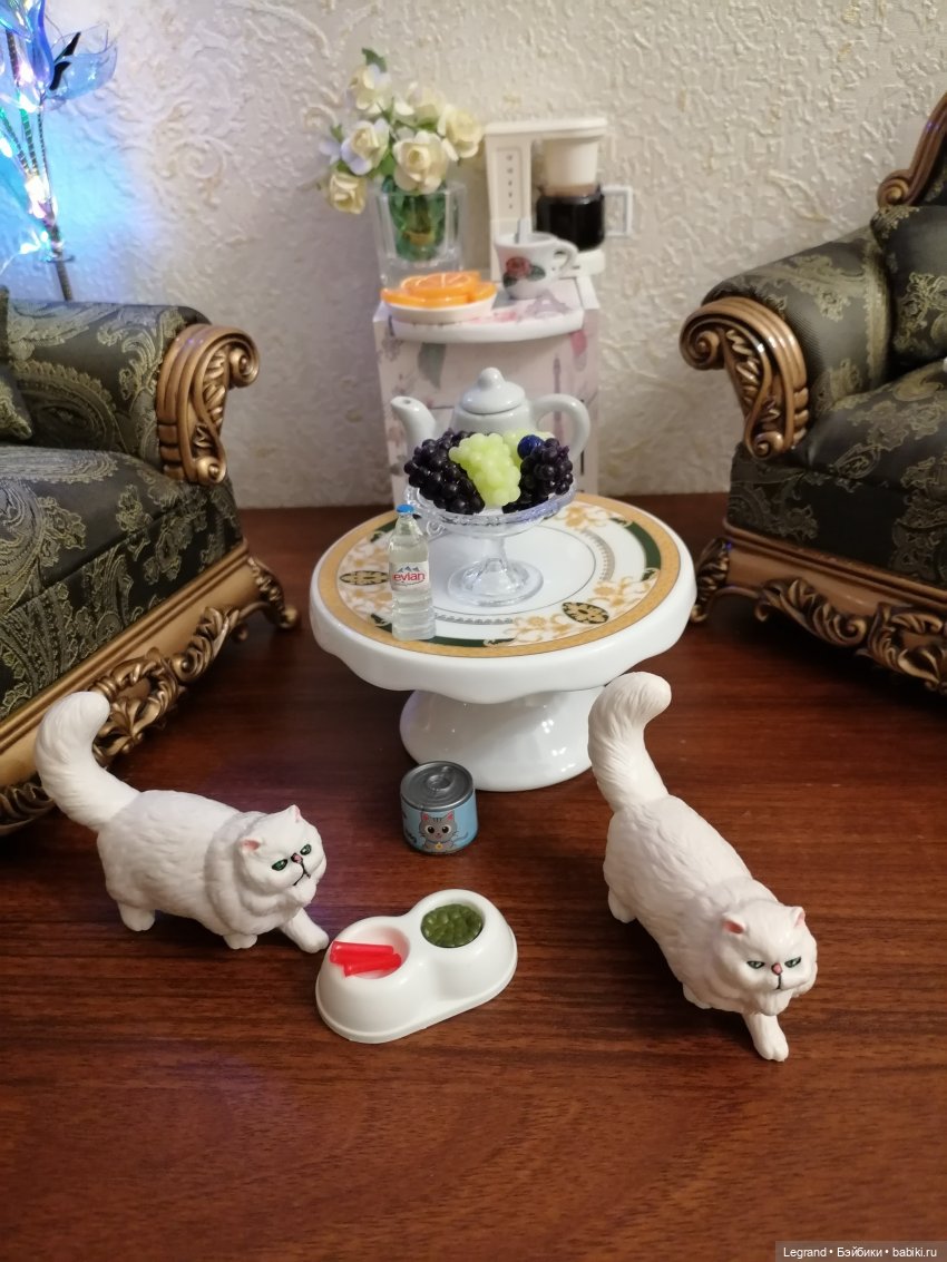 Лурения: кошки на вилле — Интересные игрушки и фигурки (разное): редкие (фото 5)