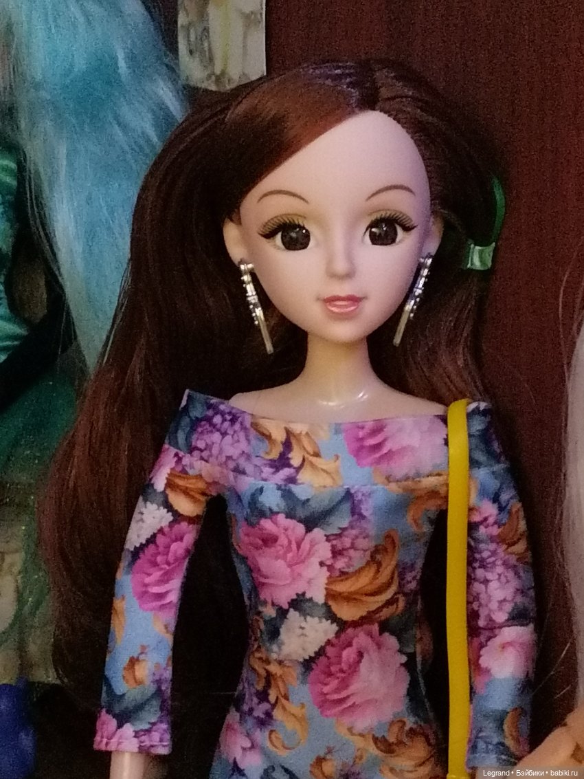 Лурения. Чилек в платье от Elenpriv