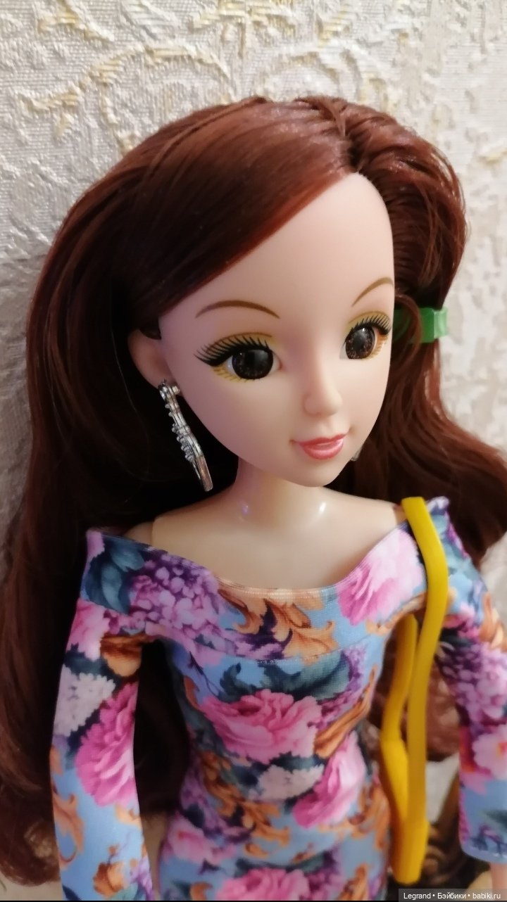 Лурения. Чилек в платье от Elenpriv