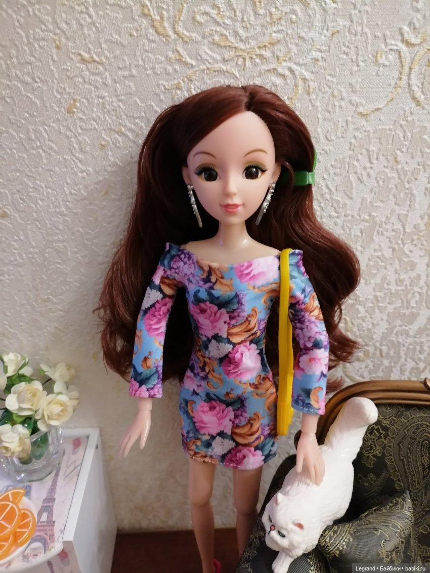 Лурения. Чилек в платье от Elenpriv