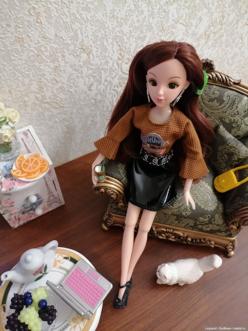 Лурения. Чилек на вилле — Аналоги Барби и куклы 1/6: клоны 90