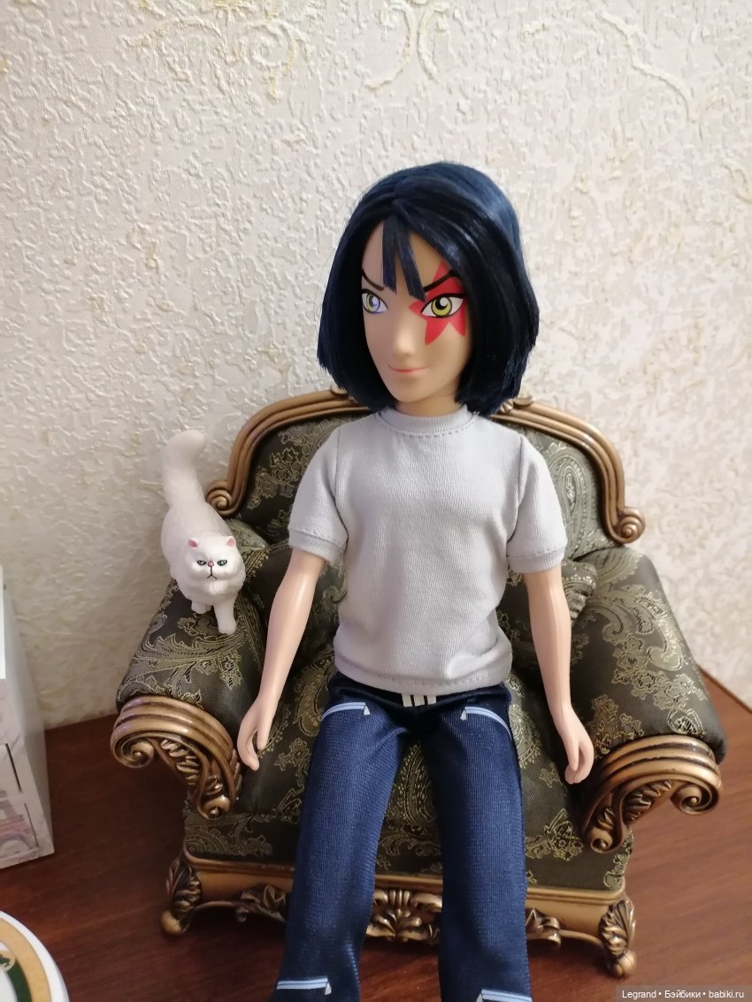 Лурения. Обновки других жителей