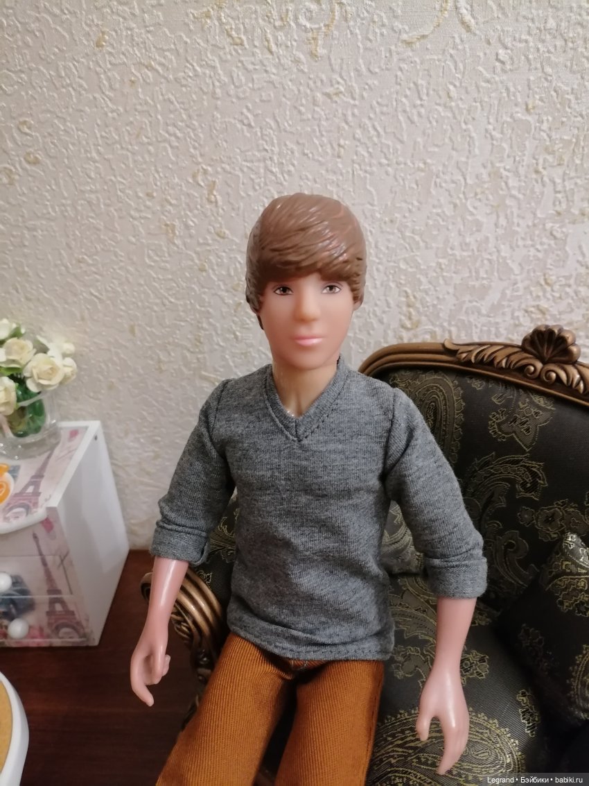 Лурения. Обновки других жителей