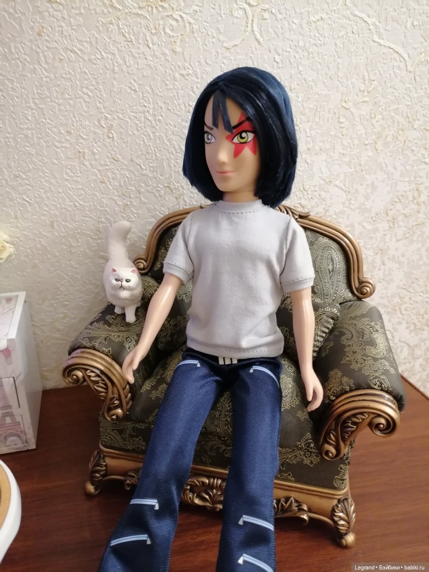 Лурения. Обновки других жителей